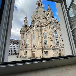gemtliches-apartment-mit-blick-zur-frauenkirche.dresdenhotels.net/